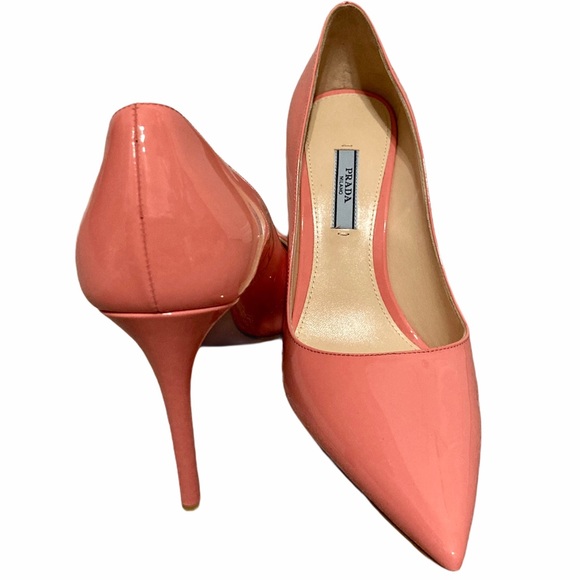 Prada Pink Pointed Toe Leather Pumps Size 38 EU - Picture 2 of 10